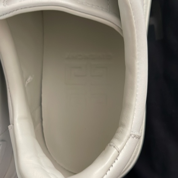 White Givenchy Sneakers - Picture 6 of 6